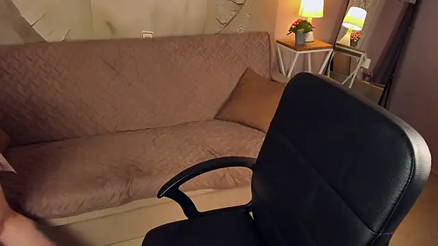 Snapshot of SandraEleson chatting on 21, 11, 2025 SandraEleson online show from 21, 11, 2025