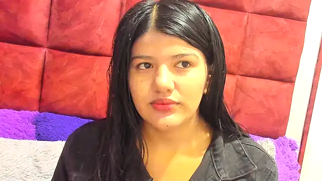 AANGELADIAZZ online show from 4, 10, 2025