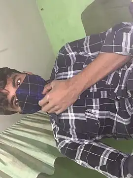 uniquesexyboy5689 online show from 4, 11, 2025