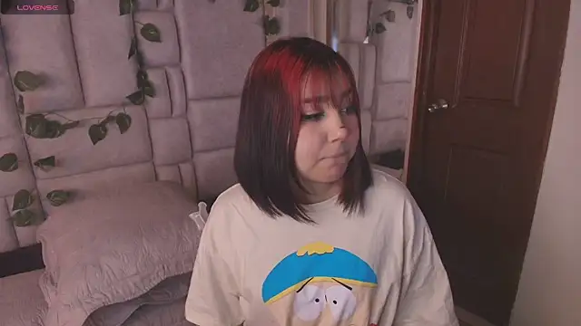 Snapshot of sophiievv chatting on 19, 9, 2025 sophiievv online show from 19, 9, 2025