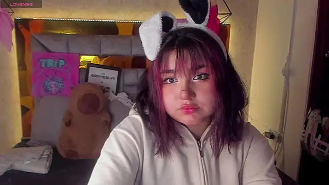 Snapshot of sophiievv chatting on 24, 11, 2025 sophiievv online show from 24, 11, 2025