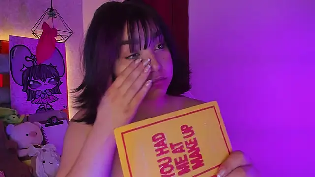 Snapshot of sophiievv chatting on 5, 12, 2025 sophiievv online show from 5, 12, 2025