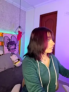 Snapshot of sophiievv chatting on 19, 12, 2025 sophiievv online show from 19, 12, 2025