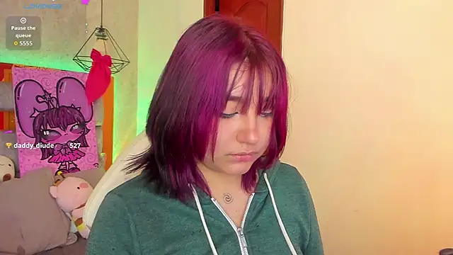 Snapshot of sophiievv chatting on 20, 12, 2025 sophiievv online show from 20, 12, 2025