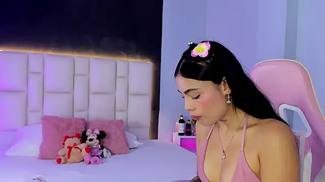 Snapshot of SammyRose_ chatting on 7, 10, 2025 SammyRose online show from 7, 10, 2025