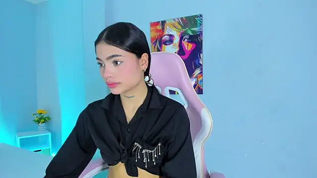 Snapshot of SammyRose_ chatting on 14, 11, 2025 SammyRose online show from 14, 11, 2025