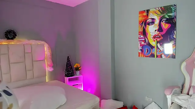 Snapshot of SammyRose_ chatting on 14, 12, 2025 SammyRose online show from 14, 12, 2025