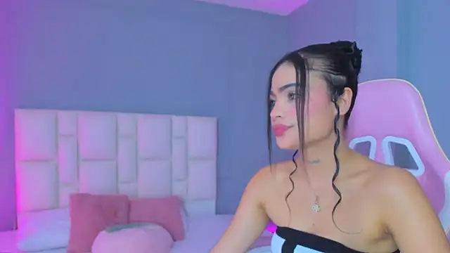 Snapshot of SammyRose_ chatting on 5, 2, 2026 SammyRose online show from 5, 2, 2026