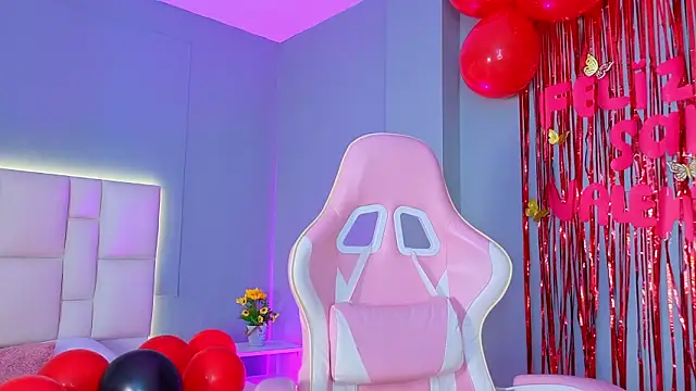 Snapshot of SammyRose_ chatting on 15, 2, 2026 SammyRose online show from 15, 2, 2026