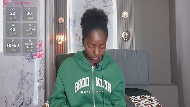 Snapshot of katia_green1 chatting on 9, 2, 2026 katia green1 online show from 9, 2, 2026