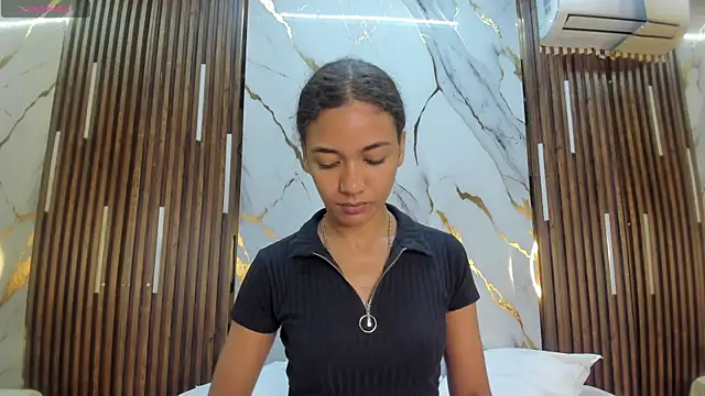 VictoriaDuart online show from 8, 5, 2026