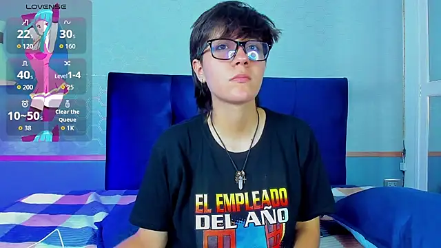 Tsuki Maru online show from 1, 11, 2025