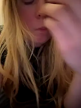 ellieen online show from 22, 11, 2025