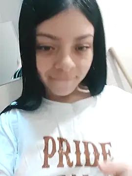 LunaJacobs online show from 8, 10, 2025