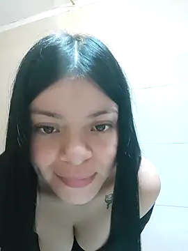 LunaJacobs online show from 5, 11, 2025