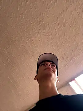 Snapshot of Luck__090 chatting on 11, 9, 2025 Luck 090 online show from 11, 9, 2025