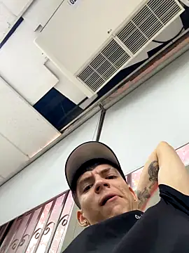 Snapshot of Luck__090 chatting on 9, 10, 2025 Luck 090 online show from 9, 10, 2025