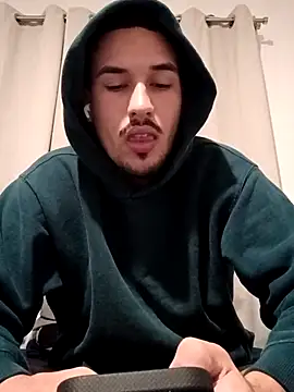 Jadriel23 online show from 13, 10, 2025