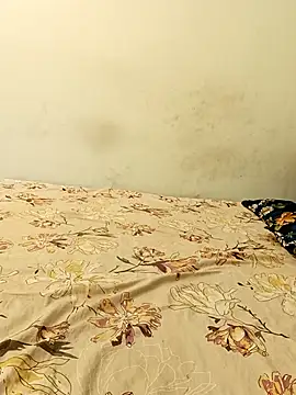 Snapshot of Swaalina chatting on 11, 10, 2025 Swaalina online show from 11, 10, 2025