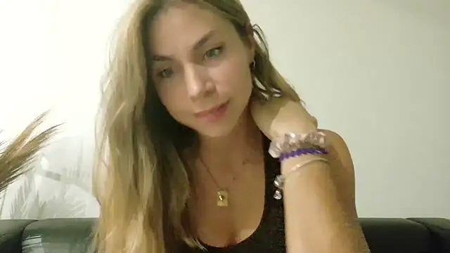 wonderalice31 online show from 13, 9, 2025