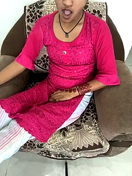 Snapshot of Student_girl2 chatting on 10, 9, 2025 Student girl2 online show from 10, 9, 2025