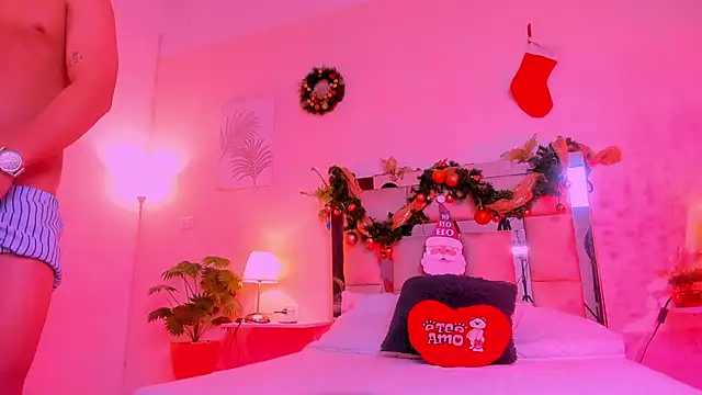 Exotic boy  online show from 22, 12, 2025