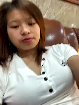 Snapshot of Mai_bb chatting on 30, 9, 2025 Mai bb online show from 30, 9, 2025