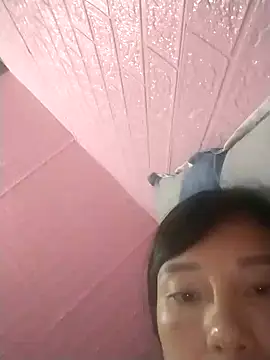 Snapshot of soope-00 chatting on 4, 10, 2025 soope-00 online show from 4, 10, 2025