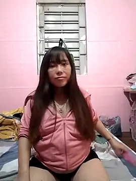 Snapshot of soope-00 chatting on 19, 10, 2025 soope-00 online show from 19, 10, 2025