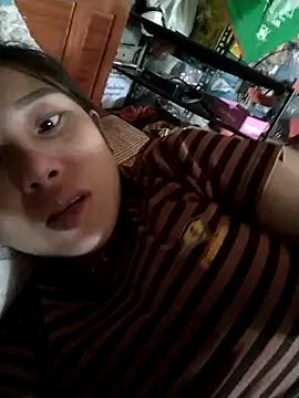 Snapshot of soope-00 chatting on 21, 10, 2025 soope-00 online show from 21, 10, 2025