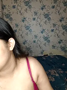 priyaverma00 online show from 12, 5, 2026