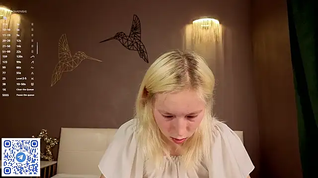 Snapshot of JuliannaWenger chatting on 10, 2, 2026 JuliannaWenger online show from 10, 2, 2026