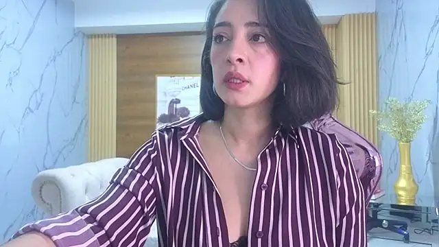 sara lopez s online show from 11, 5, 2026