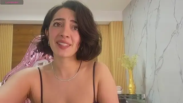 sara lopez s online show from 19, 5, 2026