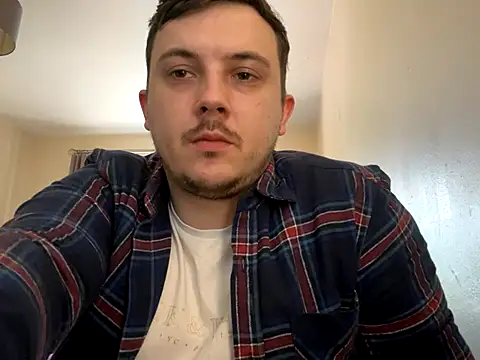 Snapshot of XXKieran chatting on 12, 10, 2025 XXKieran online show from 12, 10, 2025