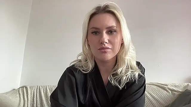 Snapshot of ElaraLuxxxe chatting on 24, 9, 2025 ElaraLuxxxe online show from 24, 9, 2025