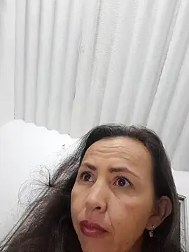 zaira spice online show from 5, 10, 2025