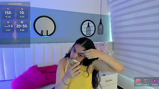 Snapshot of Mila_Hank_ chatting on 26, 11, 2025 Mila Hank online show from 26, 11, 2025