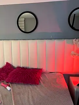 Snapshot of Mila_Hank_ chatting on 30, 11, 2025 Mila Hank online show from 30, 11, 2025