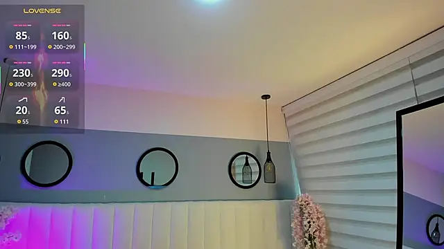 Snapshot of Mila_Hank_ chatting on 17, 12, 2025 Mila Hank online show from 17, 12, 2025