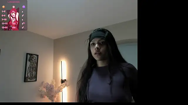 Snapshot of Mila_Hank_ chatting on 15, 4, 2026 Mila Hank online show from 15, 4, 2026