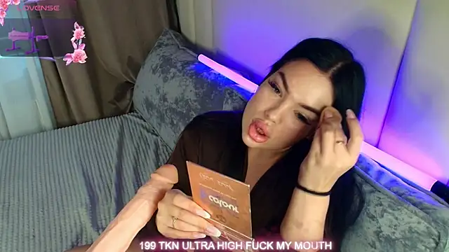 Snapshot of katerine_Monroe chatting on 9, 9, 2025 katerine Monroe online show from 9, 9, 2025