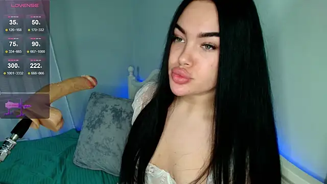 Snapshot of katerine_Monroe chatting on 4, 12, 2025 katerine Monroe online show from 4, 12, 2025