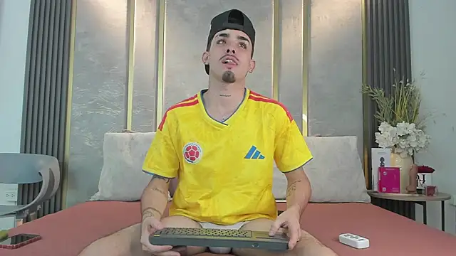 NikoStone  online show from 28, 6, 2026