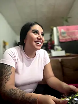 Sophie Dreamss online show from 25, 11, 2025