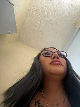 Snapshot of Sophie_Dreamss chatting on 15, 3, 2026 Sophie Dreamss online show from 15, 3, 2026