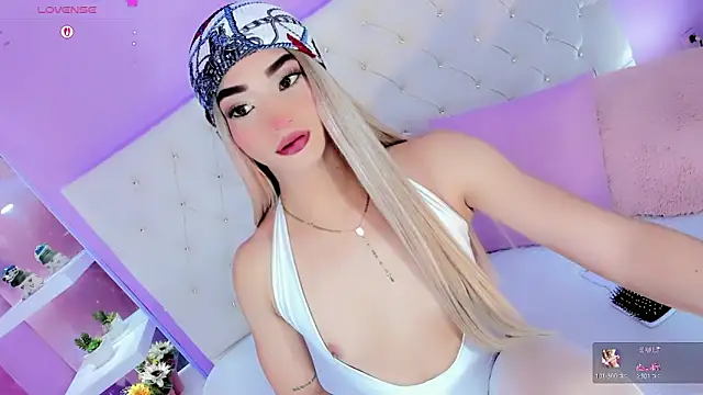 Nauthy girl online show from 12, 5, 2026