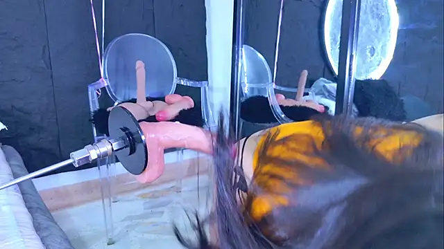 LizzyOlsen online show from 3, 2, 2026