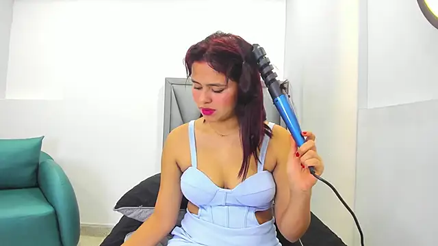 Snapshot of Sofia_villareal chatting on 9, 10, 2025 Sofia villareal online show from 9, 10, 2025