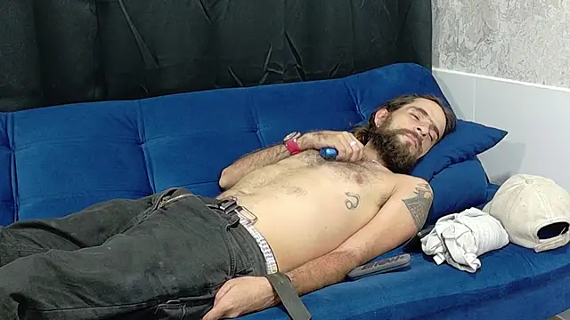 Snapshot of hairy_mannn chatting on 24, 9, 2025 hairy mannn online show from 24, 9, 2025